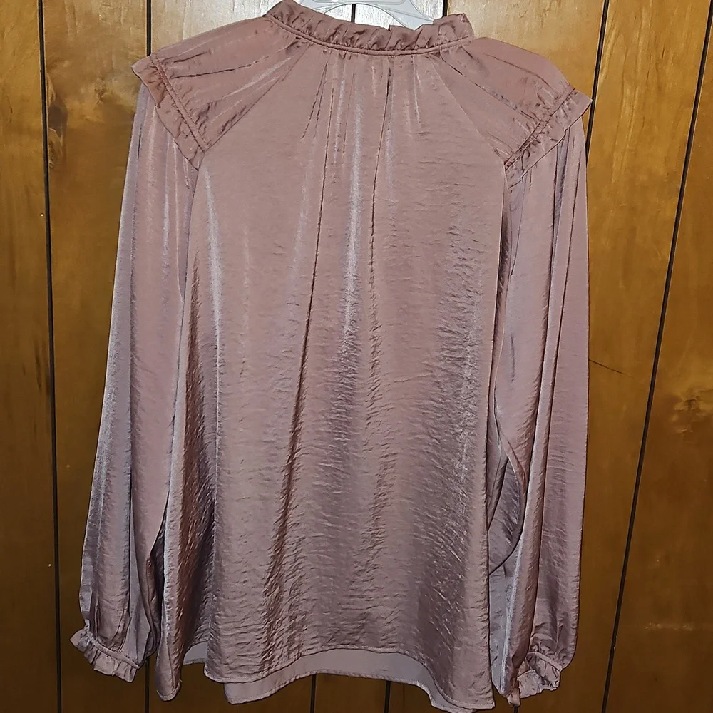 Who What Wear Mauve Blouse with Ruffle Details - Picture 3 of 3